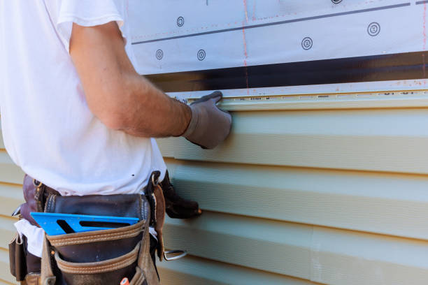 Trusted Emergency Siding Repair service in Crystal Beach, FL - Creative Siding
